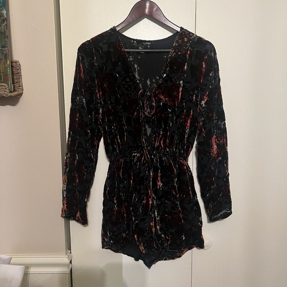 Audrey 3+1 Floral Burnout Velvet Romper Size L Long Bell Sleeve Boho Whimsygoth